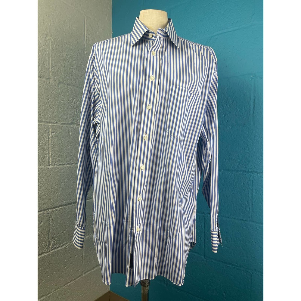 17/34/35 Burberry, London, straight blue and white long sleeve button up shirt